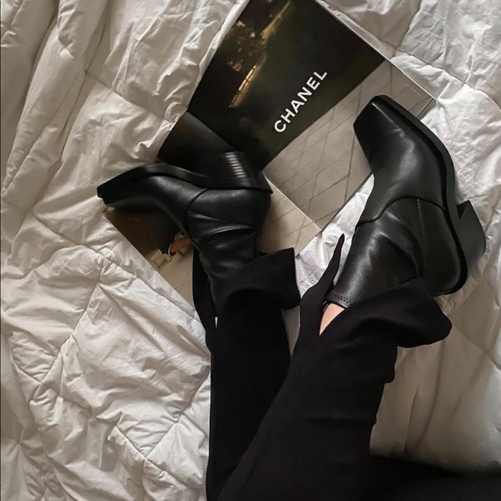 𝗡𝗪𝗧 𝗭𝗮𝗿𝗮 • Cowboy Heel Ankle Boot Sq Toe